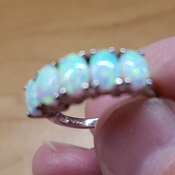 Ring - Picture 2 of 2